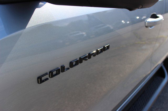Used 2023 Chevrolet Colorado Z71 image 3