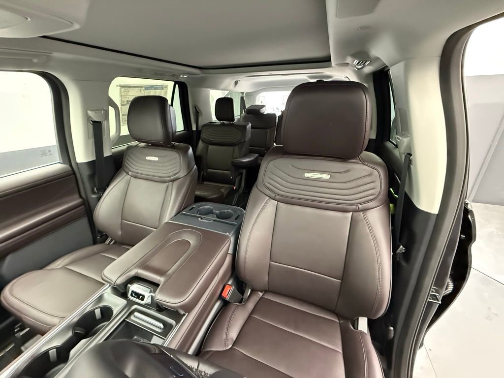 New 2026 Ford Expedition Max Platinum image 45