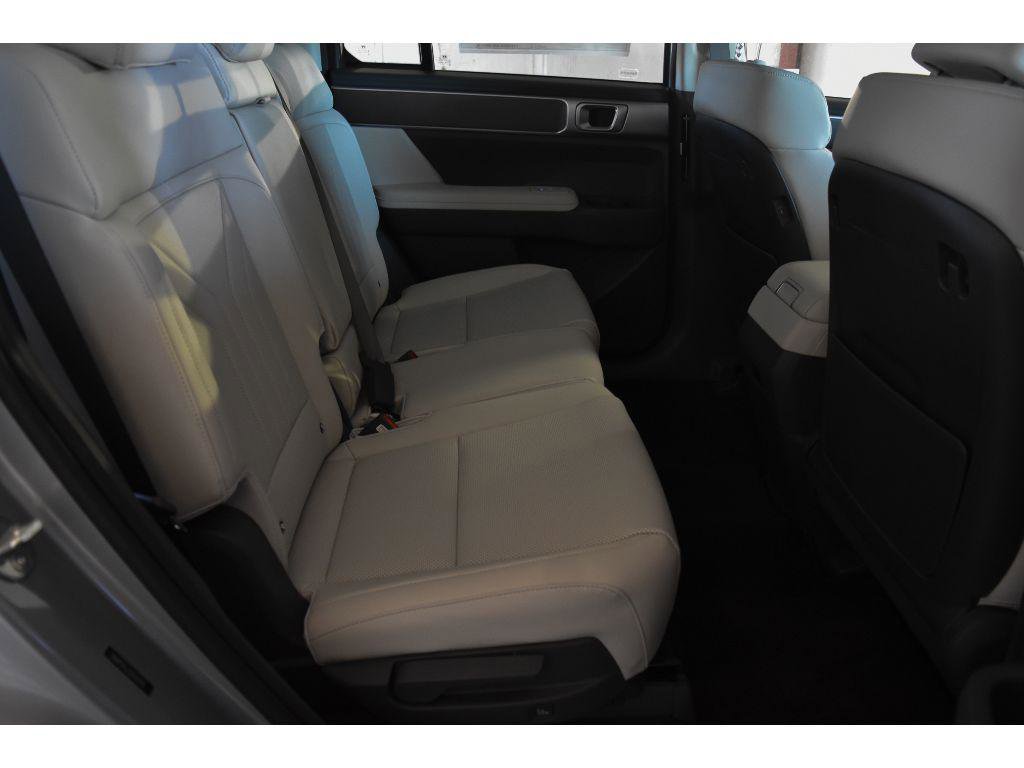 New 2025 Hyundai Santa Fe SEL image 76