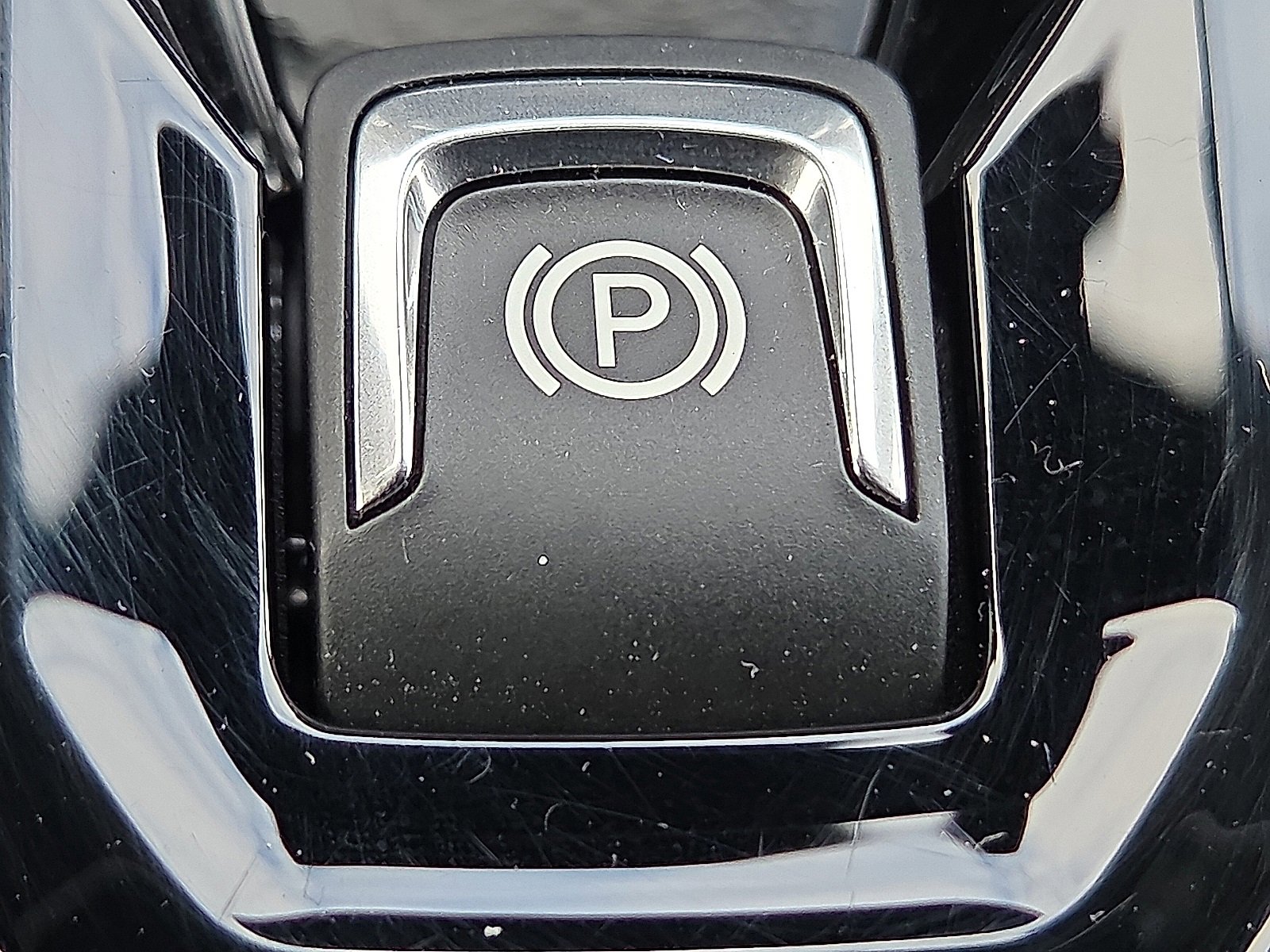 Used 2026 GMC Canyon Denali image 19