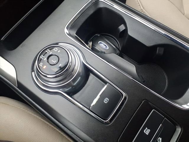 Used 2018 Ford Fusion SE w/ Equipment Group 602A image 24