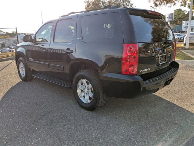 Used 2013 GMC Yukon SLT w/ SLT-2 Equipment Package image 10