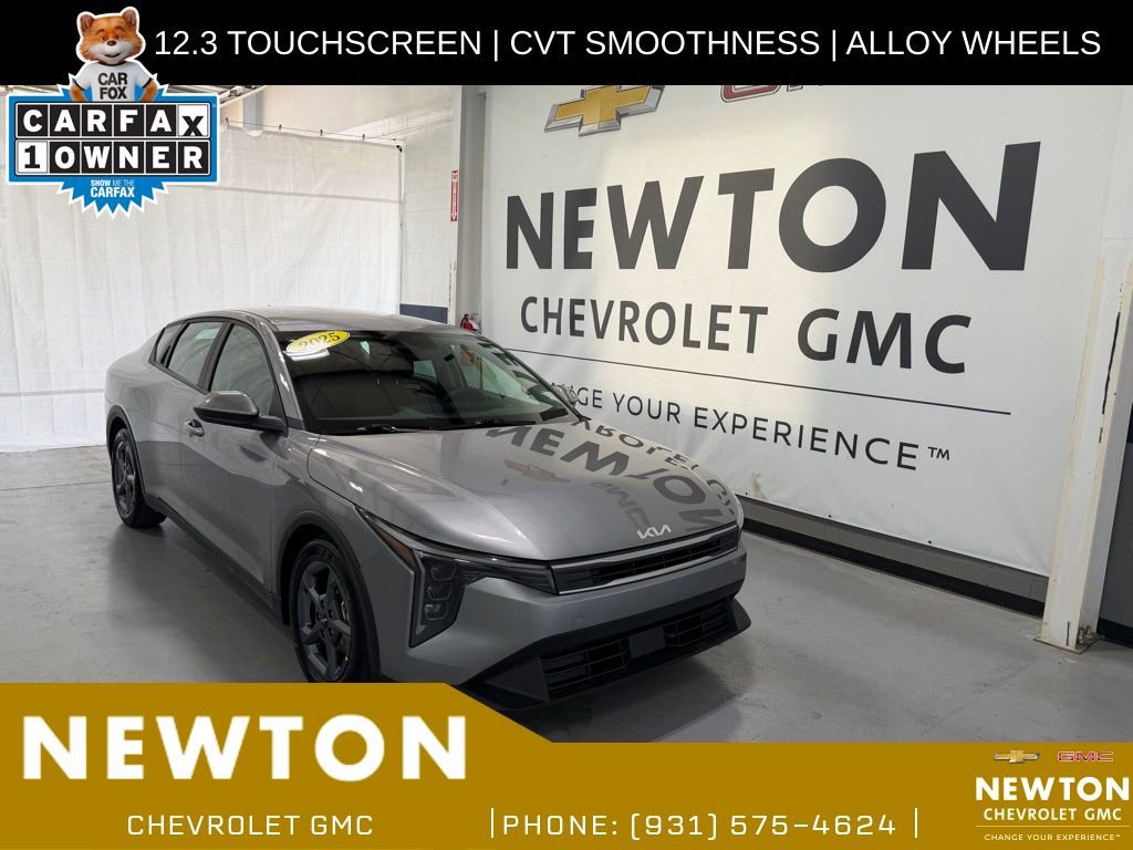 Used 2025 Kia K4 FWD image 1