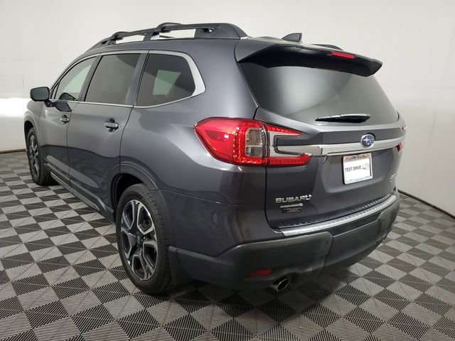 Used 2023 Subaru Ascent Limited w/ Technology Package image 4