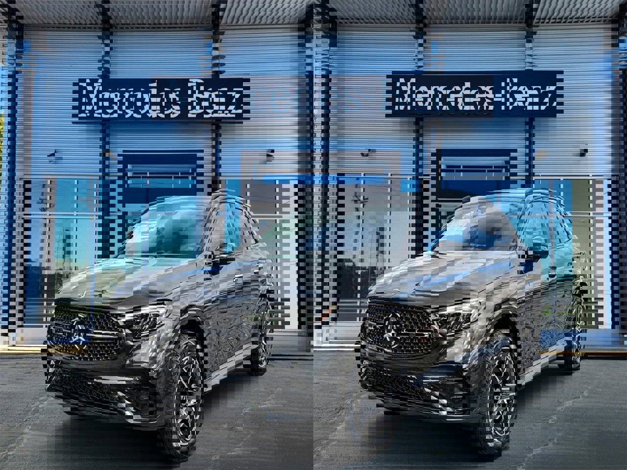 New 2026 Mercedes-Benz GLC 300 4MATIC image 3