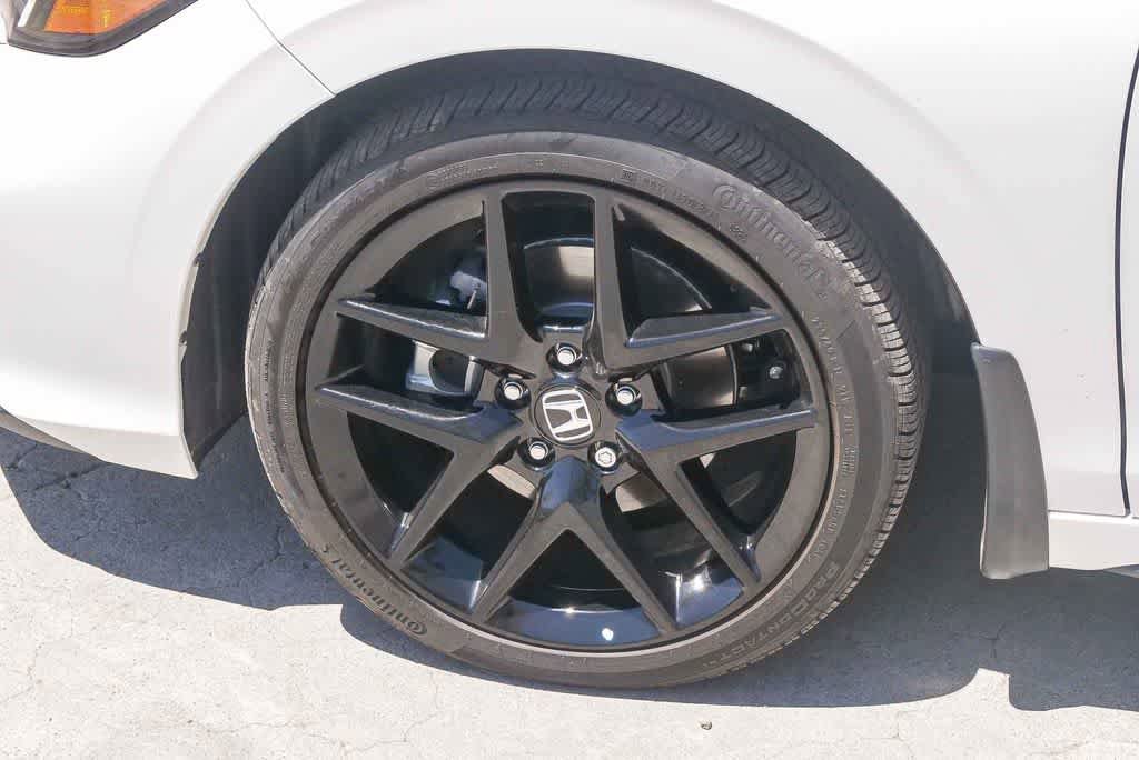 Used 2025 Honda Civic Sport image 5