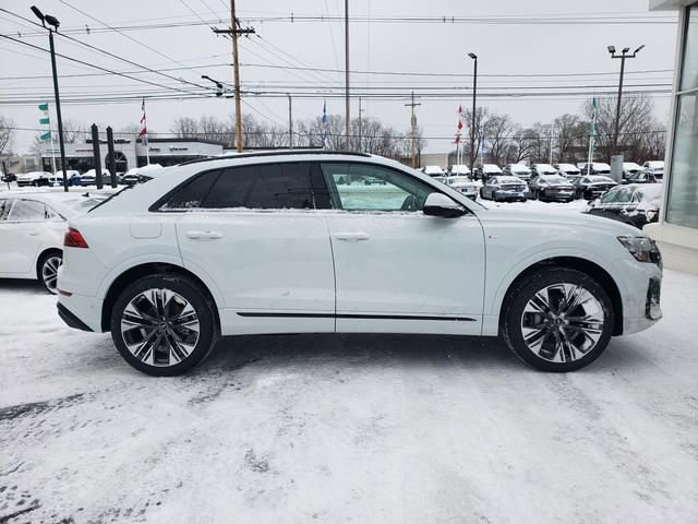 New 2026 Audi Q8 Prestige image 2