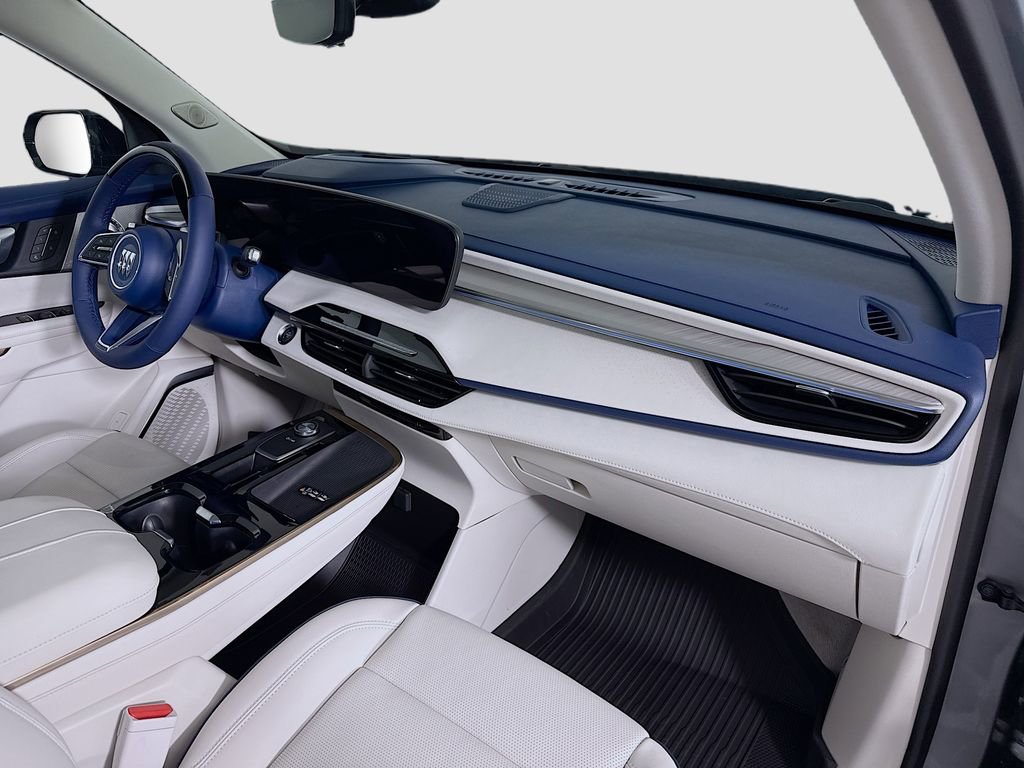 Used 2025 Buick Enclave Avenir w/ Super Cruise Package image 31