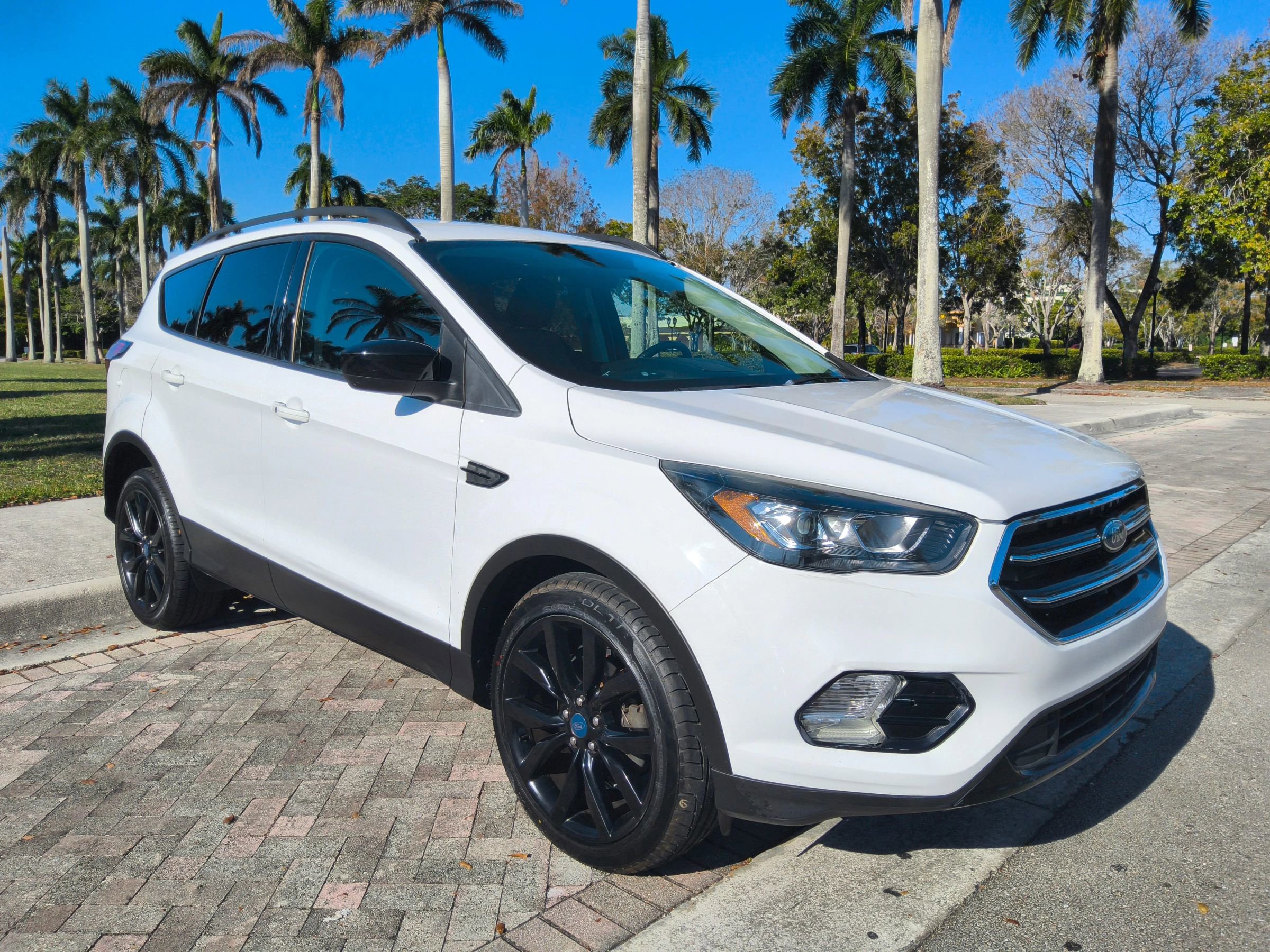 Used 2019 Ford Escape SE