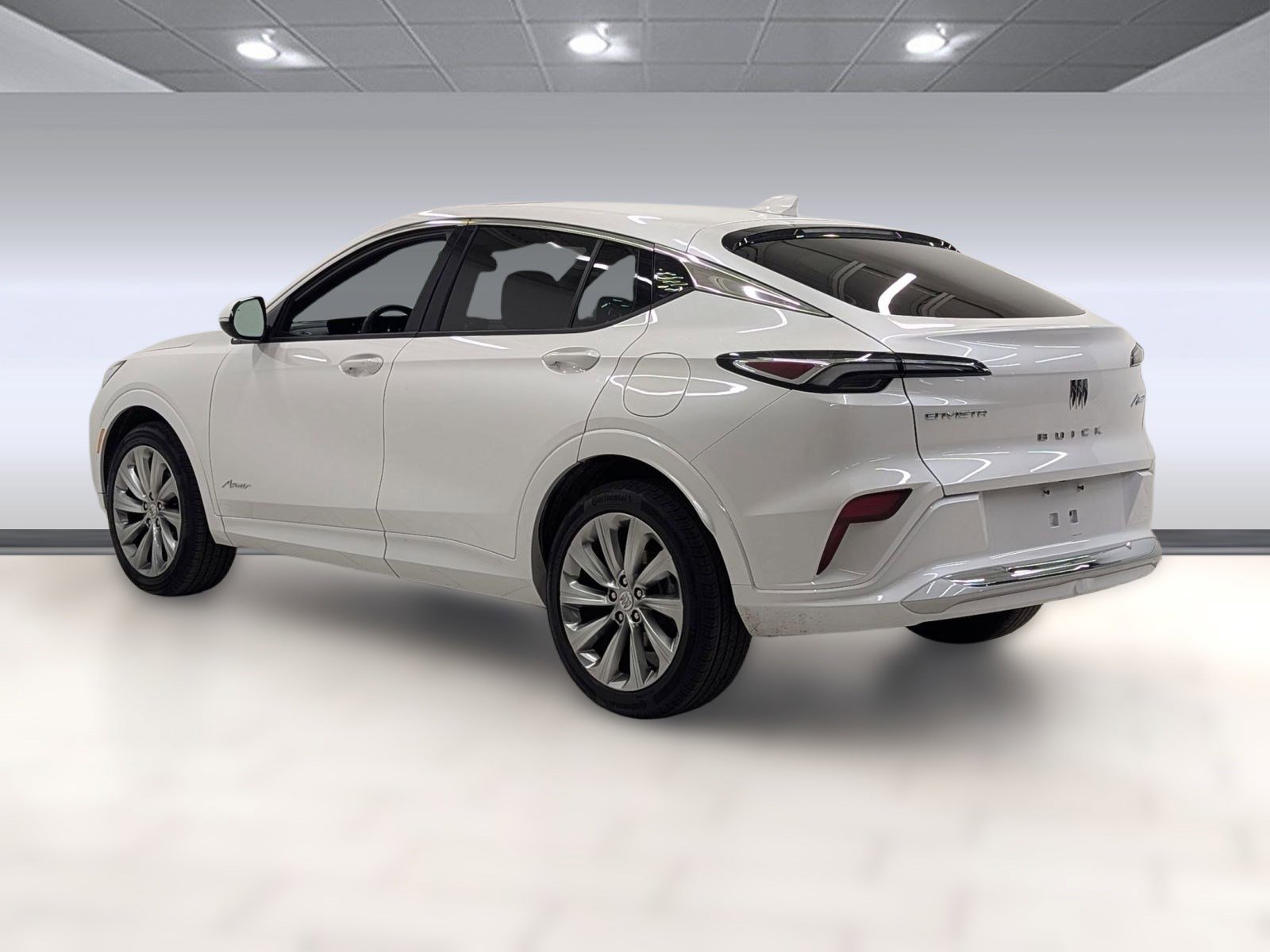 Used 2024 Buick Envista Avenir image 2