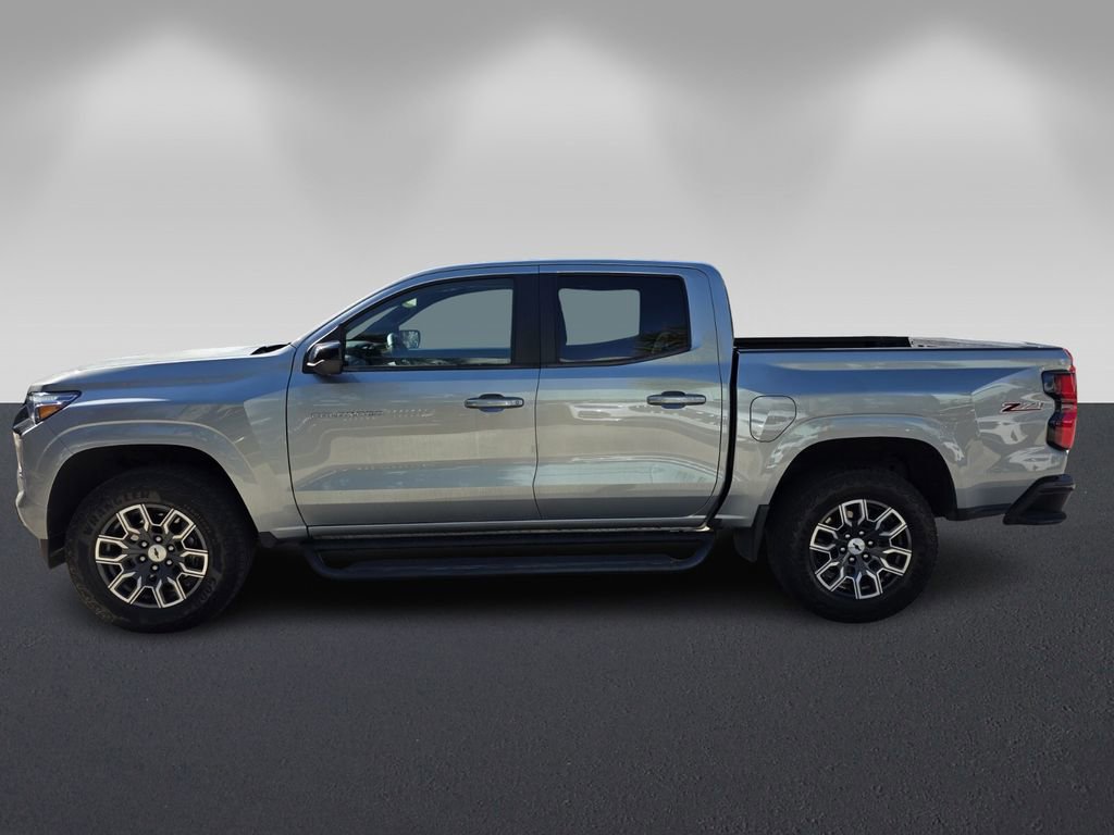 Used 2023 Chevrolet Colorado Z71 w/ Z71 Convenience Package 2 image 7