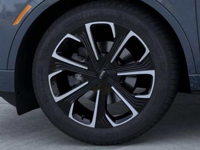 New 2026 Lincoln Nautilus Reserve image 19