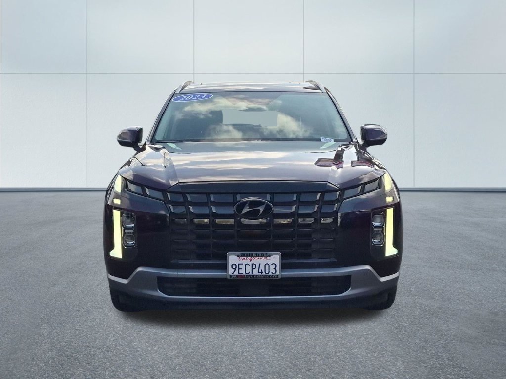 Used 2023 Hyundai Palisade Limited FWD image 2