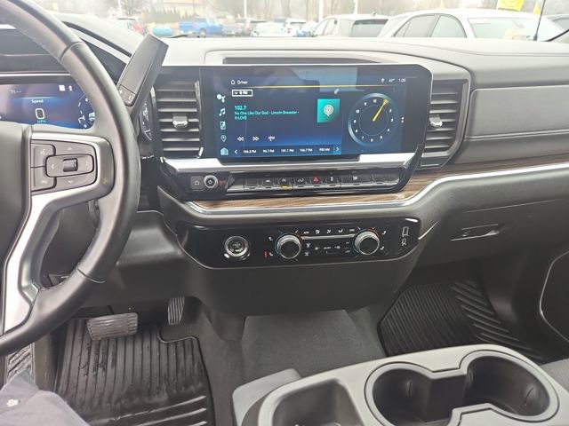 Used 2023 Chevrolet Silverado 1500 LT image 17