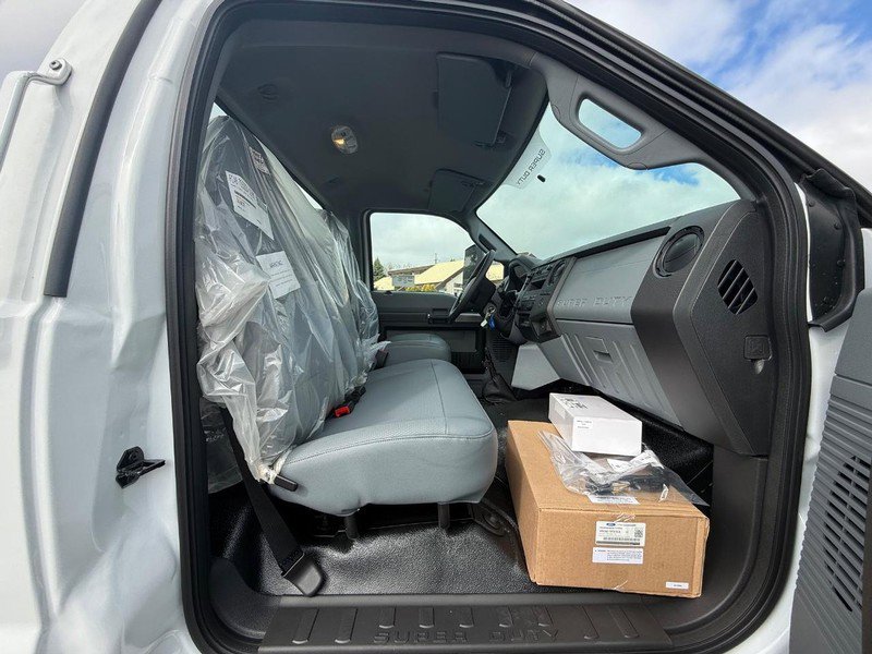 New 2027 Ford F750 2WD Regular Cab Super Duty image 11