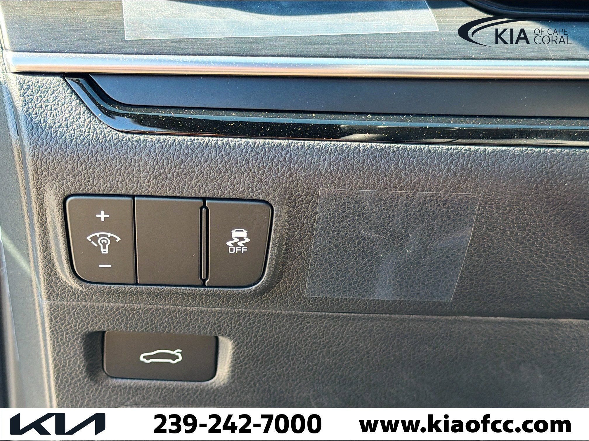 New 2026 Kia K5 GT-Line w/ GT-Line Red Interior Package FWD image 31