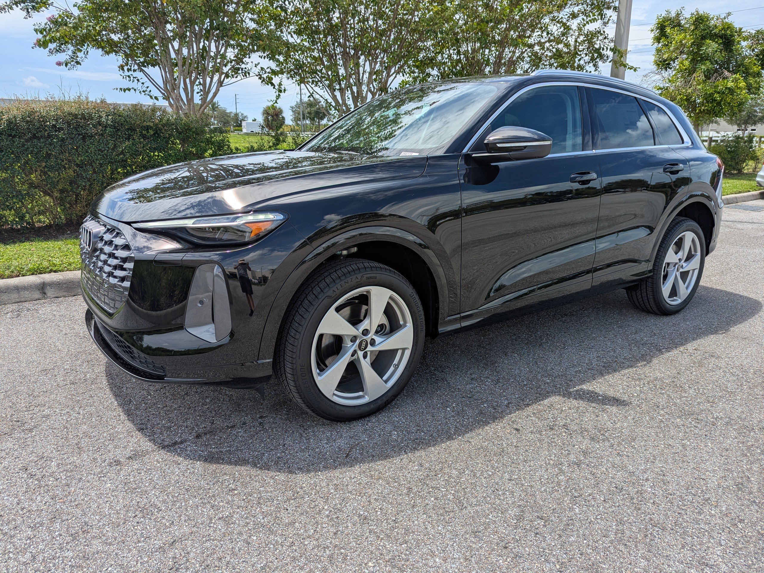 New 2025 Audi Q5 Premium Plus image 8