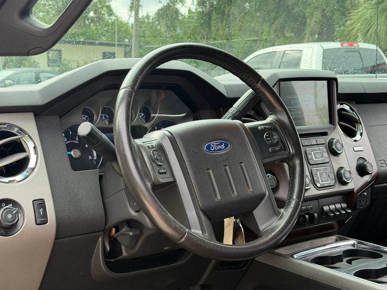 Used 2016 Ford F350 Lariat w/ Lariat Ultimate Package AWD/4WD image 4