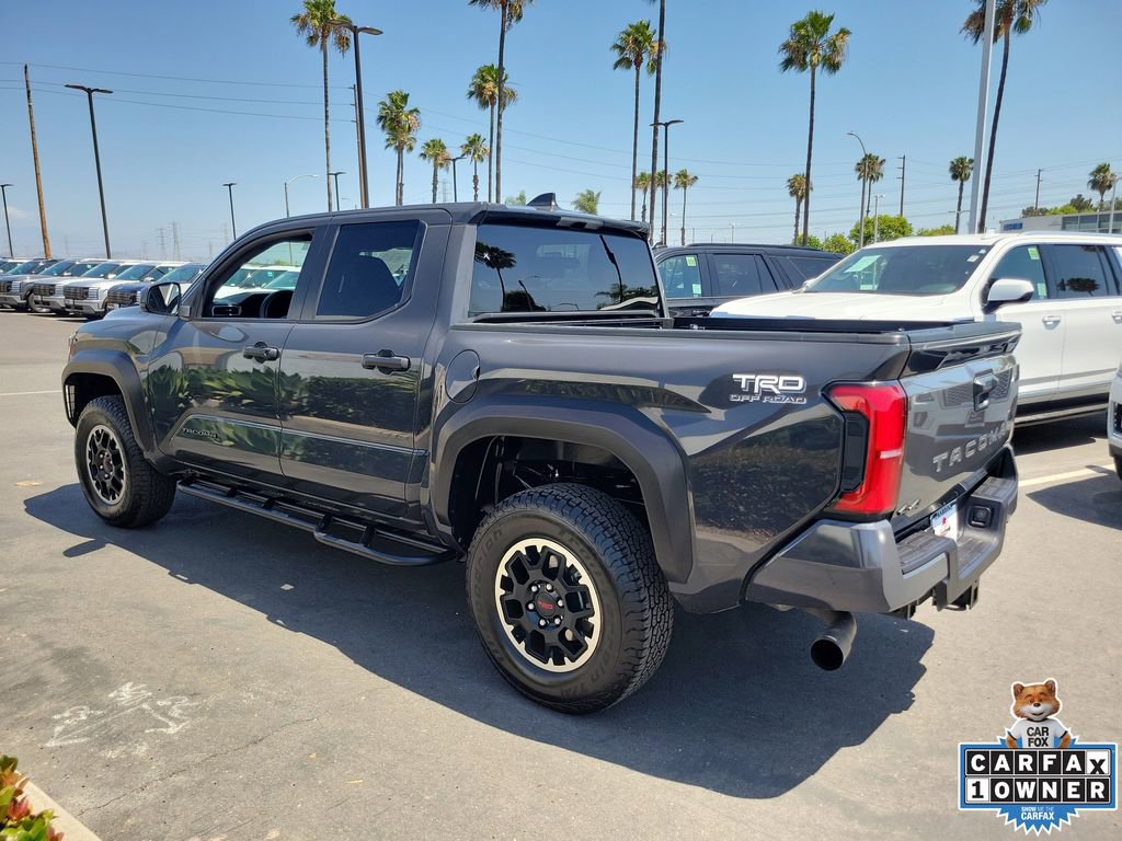 Used 2025 Toyota Tacoma TRD Off-Road AWD/4WD image 3
