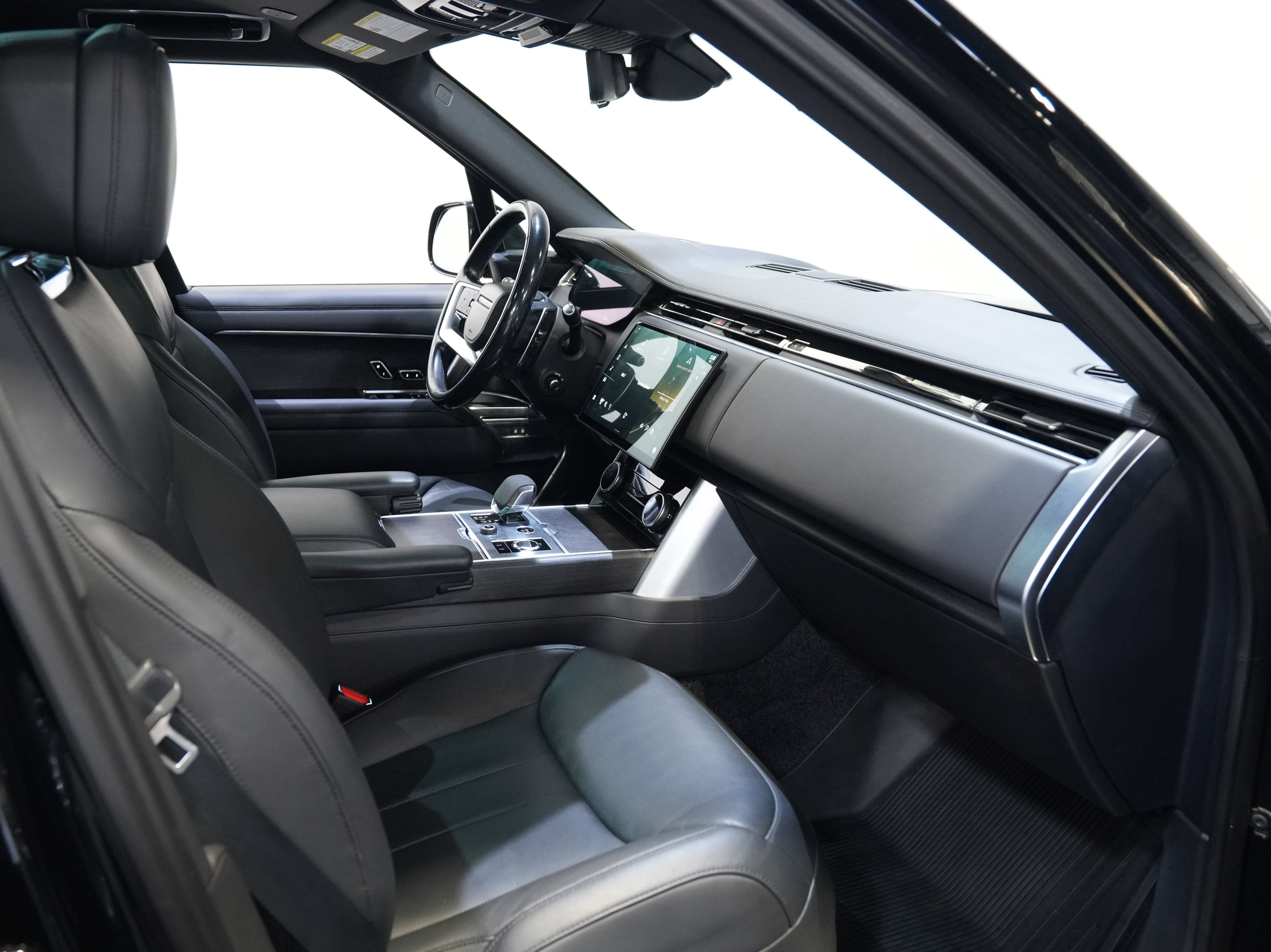 Used 2023 Land Rover Range Rover SE AWD/4WD image 33