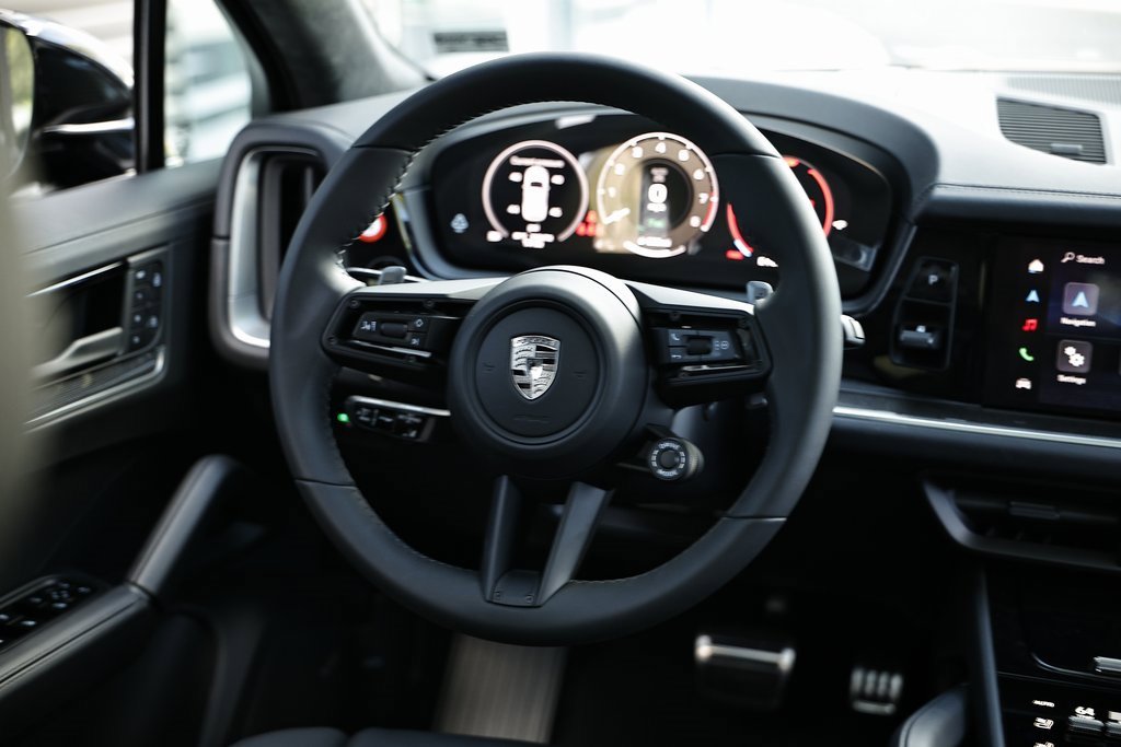 New 2026 Porsche Cayenne Turbo image 30