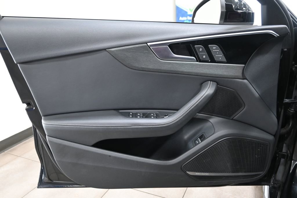 Used 2020 Audi A4 2.0T Premium Plus w/ Premium Plus Package image 7