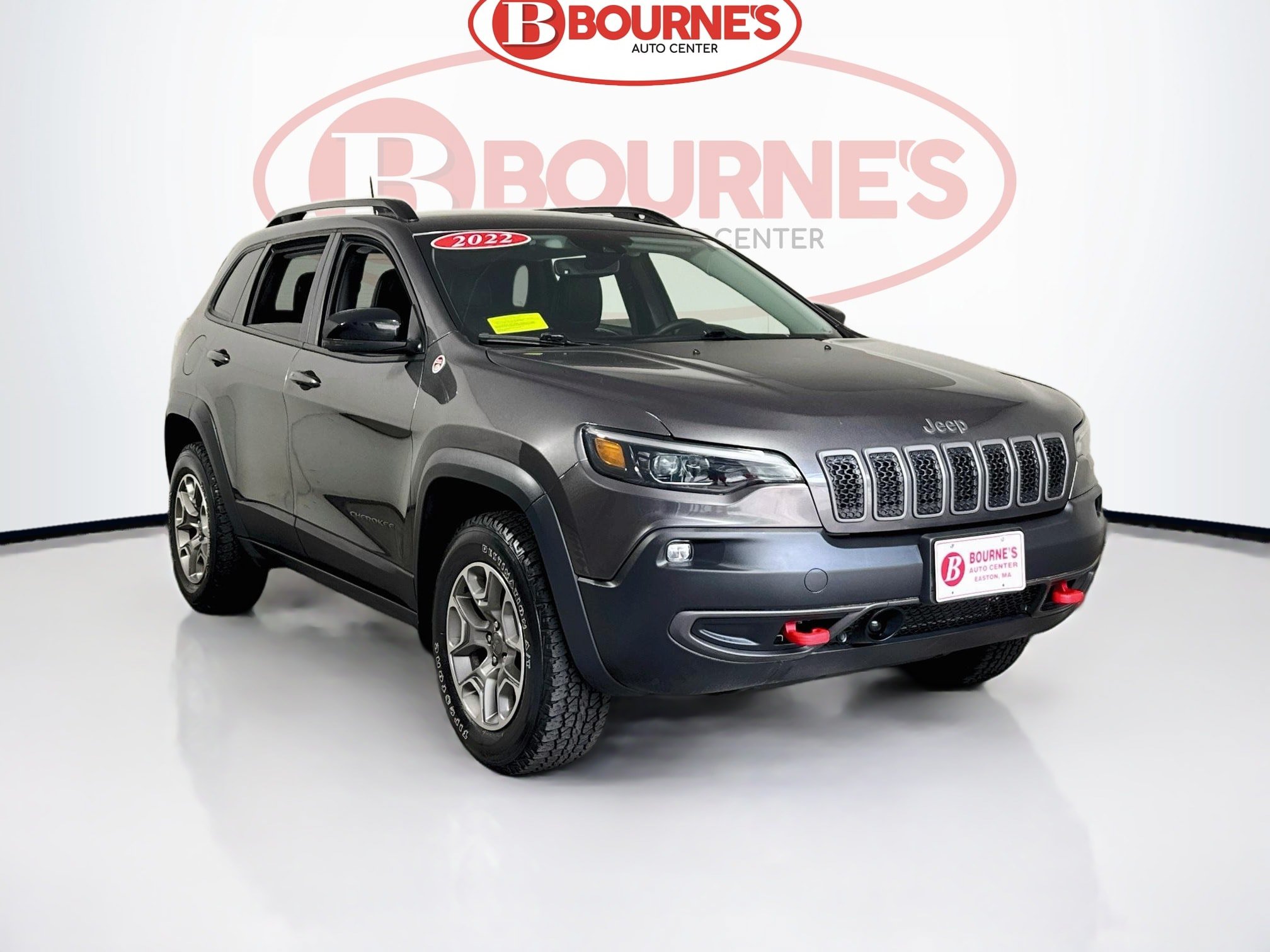 Used 2022 Jeep Cherokee Trailhawk w/ Comfort/Convenience Group AWD/4WD image 1