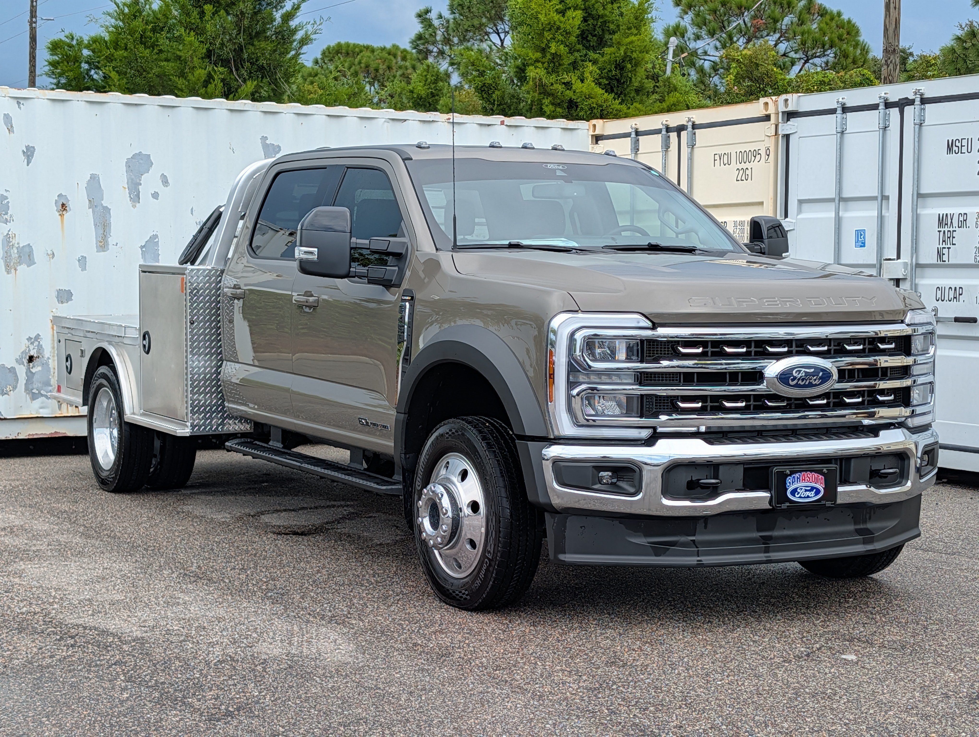 New 2026 Ford F450 Lariat AWD/4WD image 3