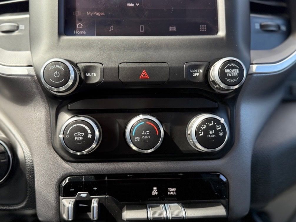 Used 2022 RAM 1500 Big Horn image 11