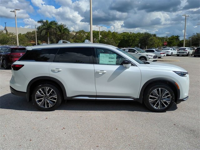 New 2026 INFINITI QX60 Luxe w/ Cargo Package image 3