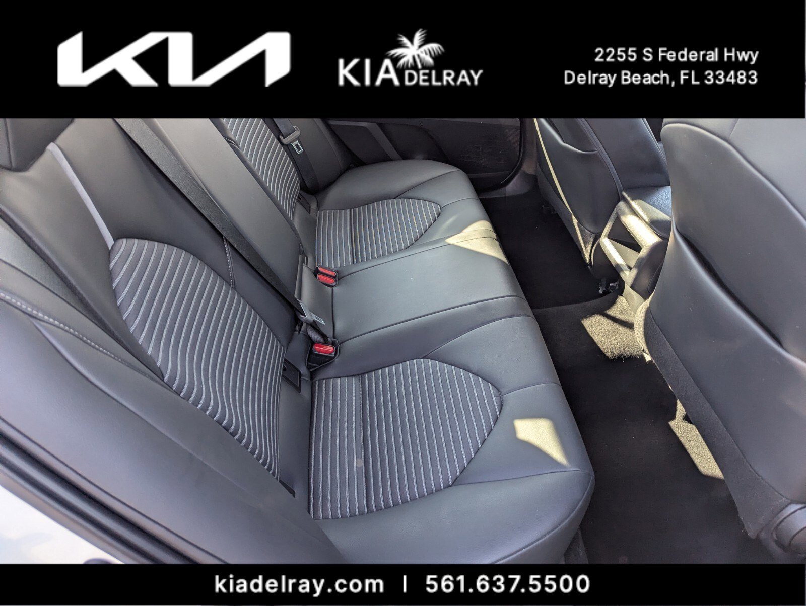 Used 2021 Toyota Camry SE image 25