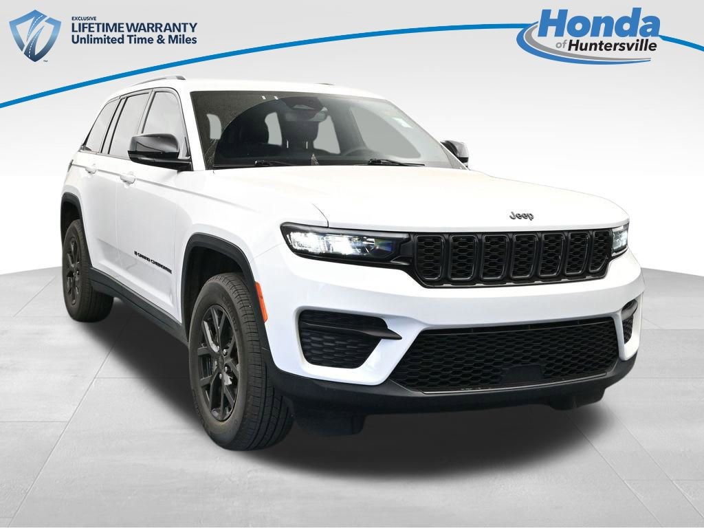 Used 2024 Jeep Grand Cherokee Altitude