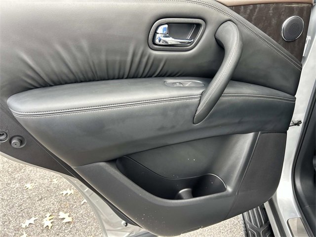 Used 2024 Nissan Armada Platinum w/ Captain's Chairs Package image 23