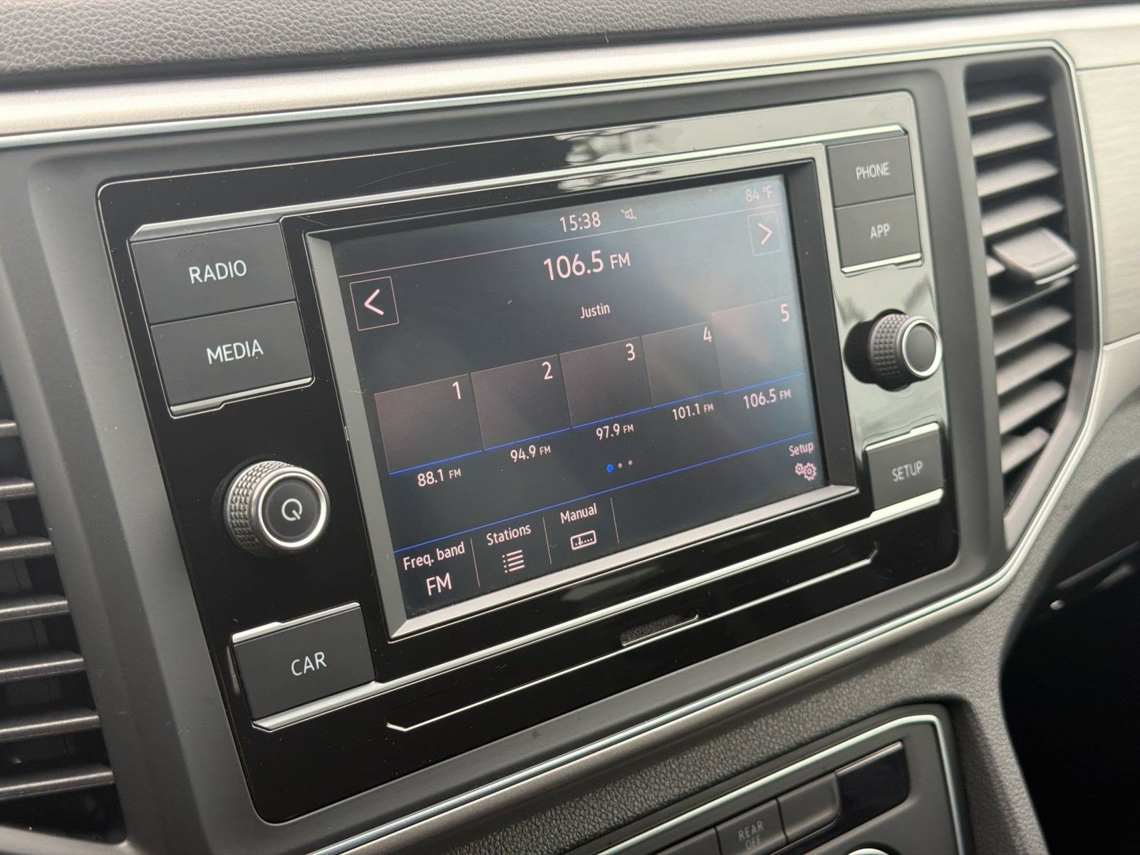 Used 2019 Volkswagen Atlas S FWD image 17