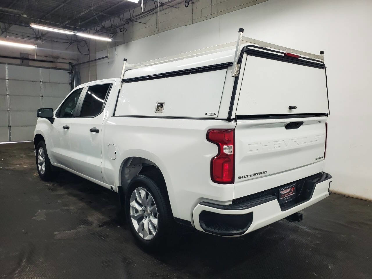 Used 2022 Chevrolet Silverado 1500 Custom image 5