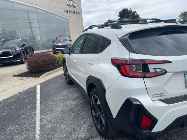 Used 2024 Subaru Crosstrek 2.5i Limited AWD/4WD image 4