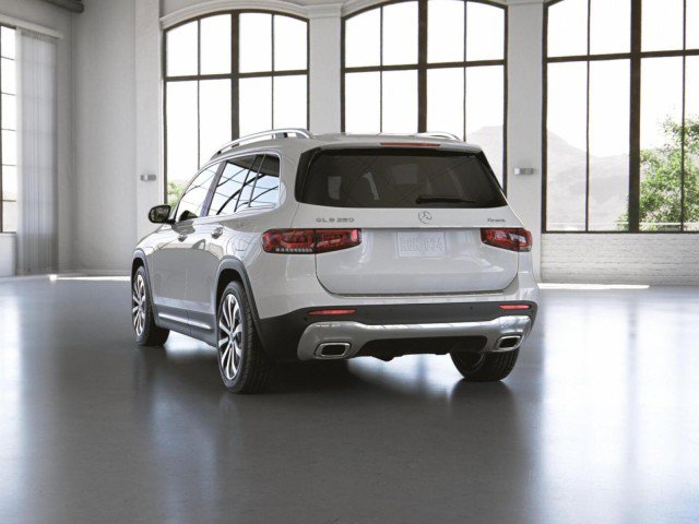 Used 2022 Mercedes-Benz GLB 250 4MATIC image 27
