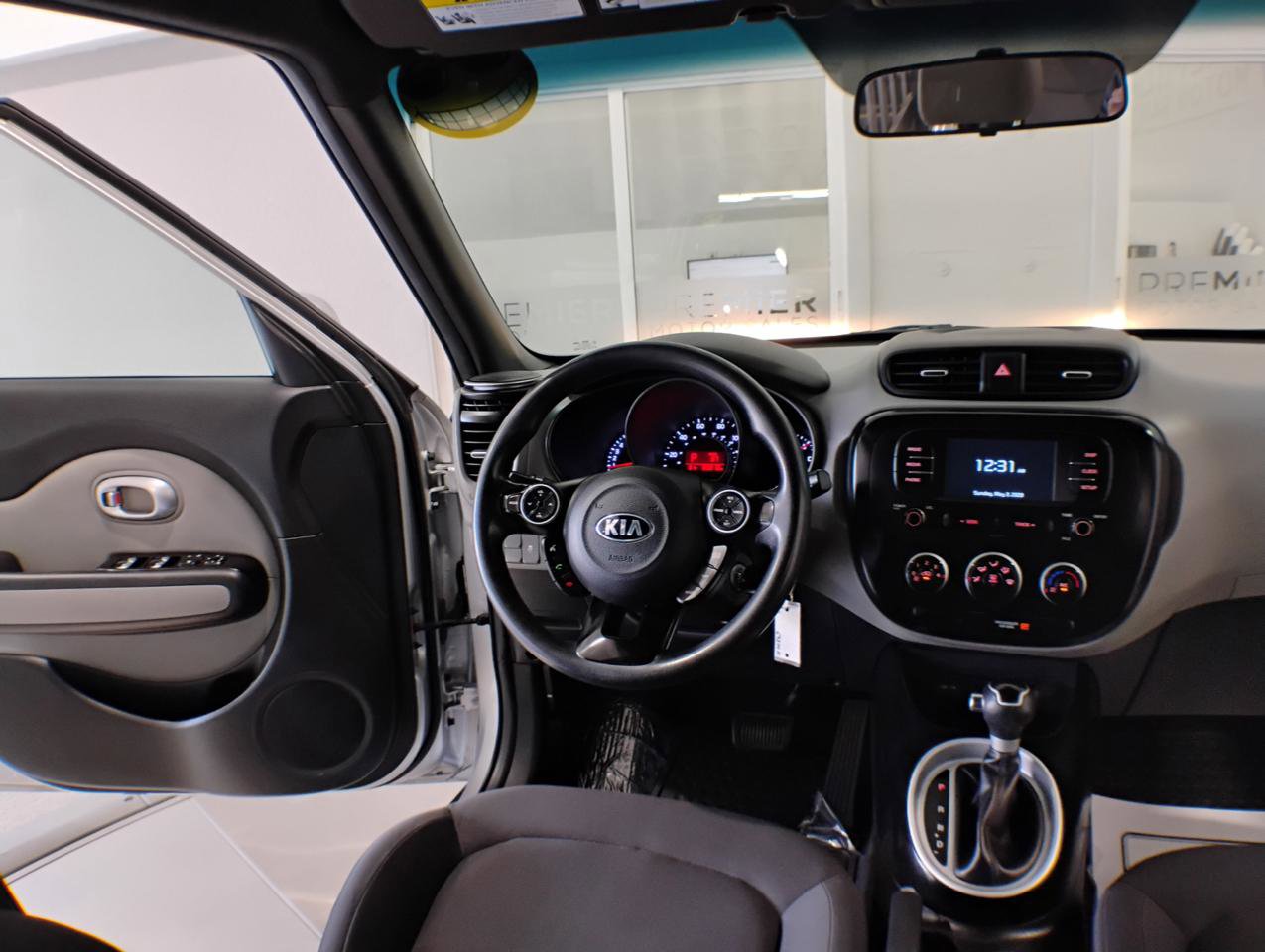 Used 2019 Kia Soul image 25