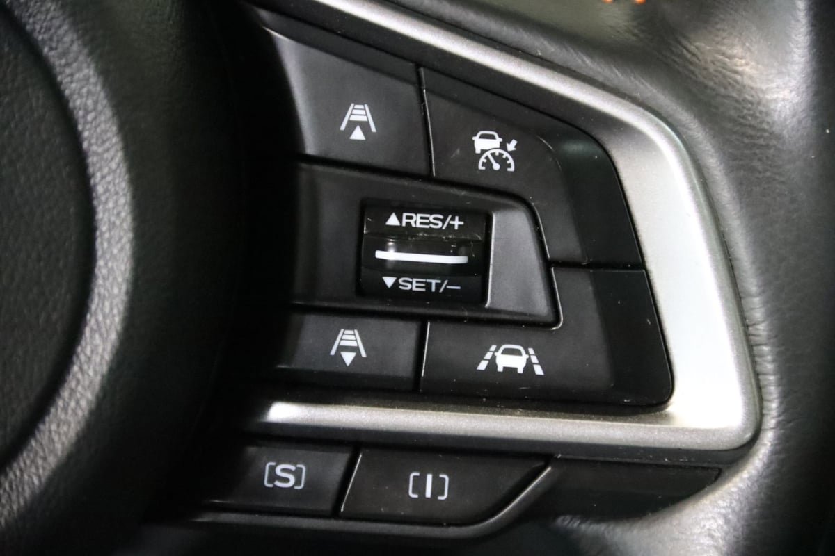 Used 2020 Subaru Crosstrek 2.0i Limited AWD/4WD image 17