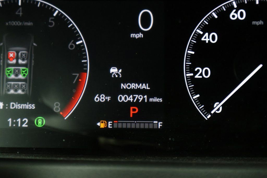 Used 2025 Honda Odyssey Touring image 14