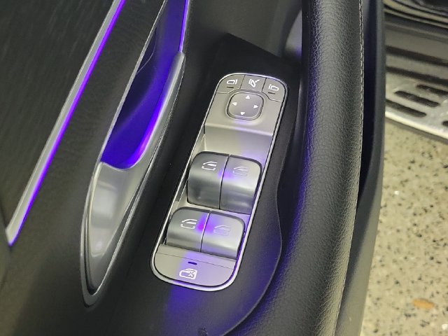 Used 2023 Mercedes-Benz GLE 350 image 23