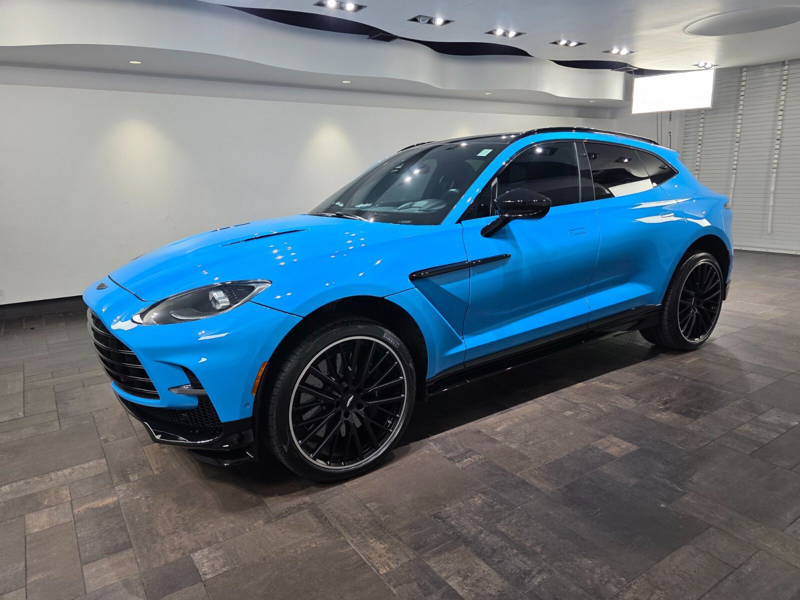 Used 2023 Aston Martin DBX 707 AWD/4WD image 26
