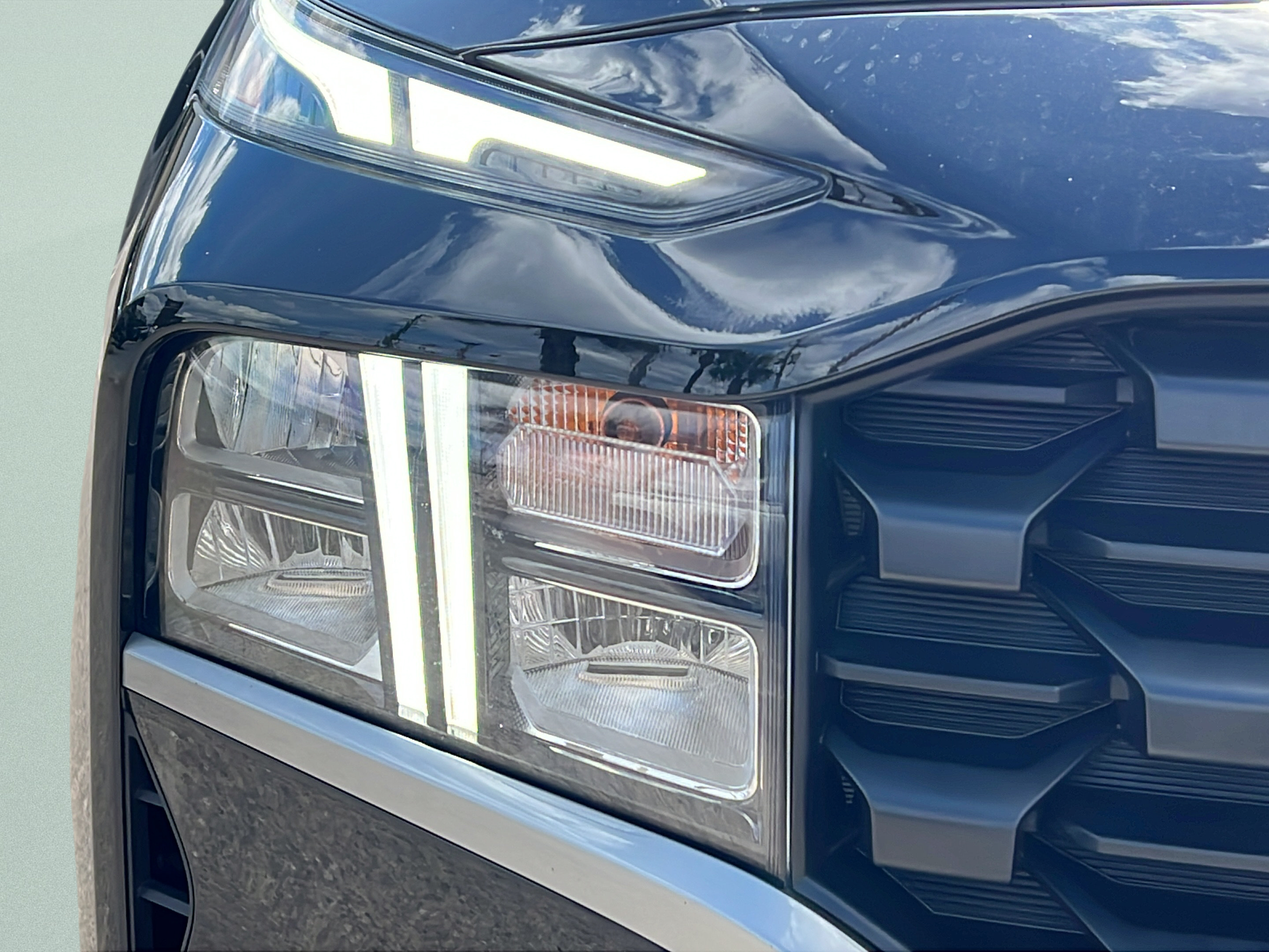 Certified 2023 Hyundai Santa Fe SEL FWD image 25