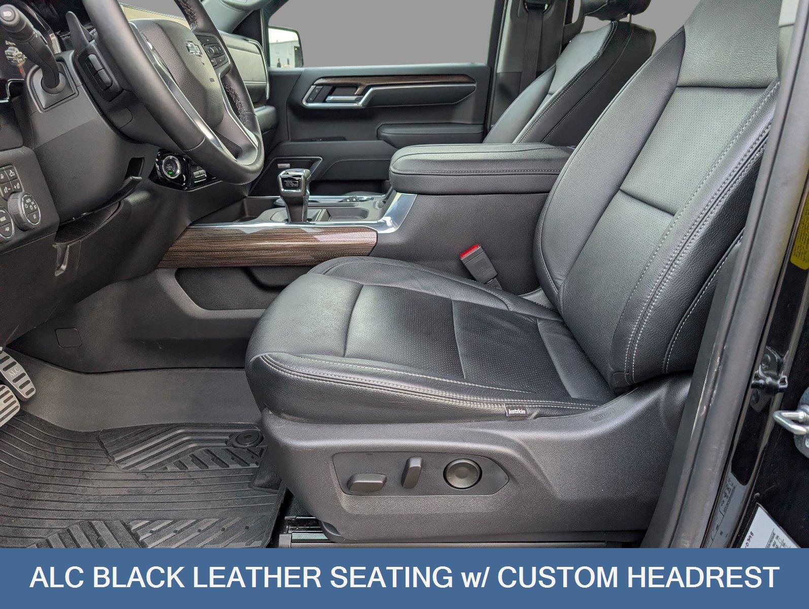 Used 2026 Chevrolet Silverado 1500 RST AWD/4WD image 3