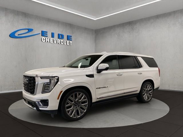 Used 2025 GMC Yukon Denali Ultimate w/ LPO, Floor Liner Package image 5