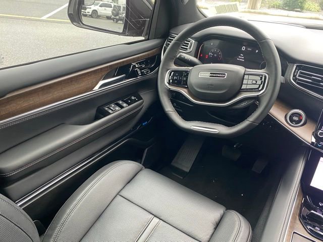 New 2024 Jeep Grand Wagoneer Series I w/ HD Trailer Tow Package AWD/4WD image 37