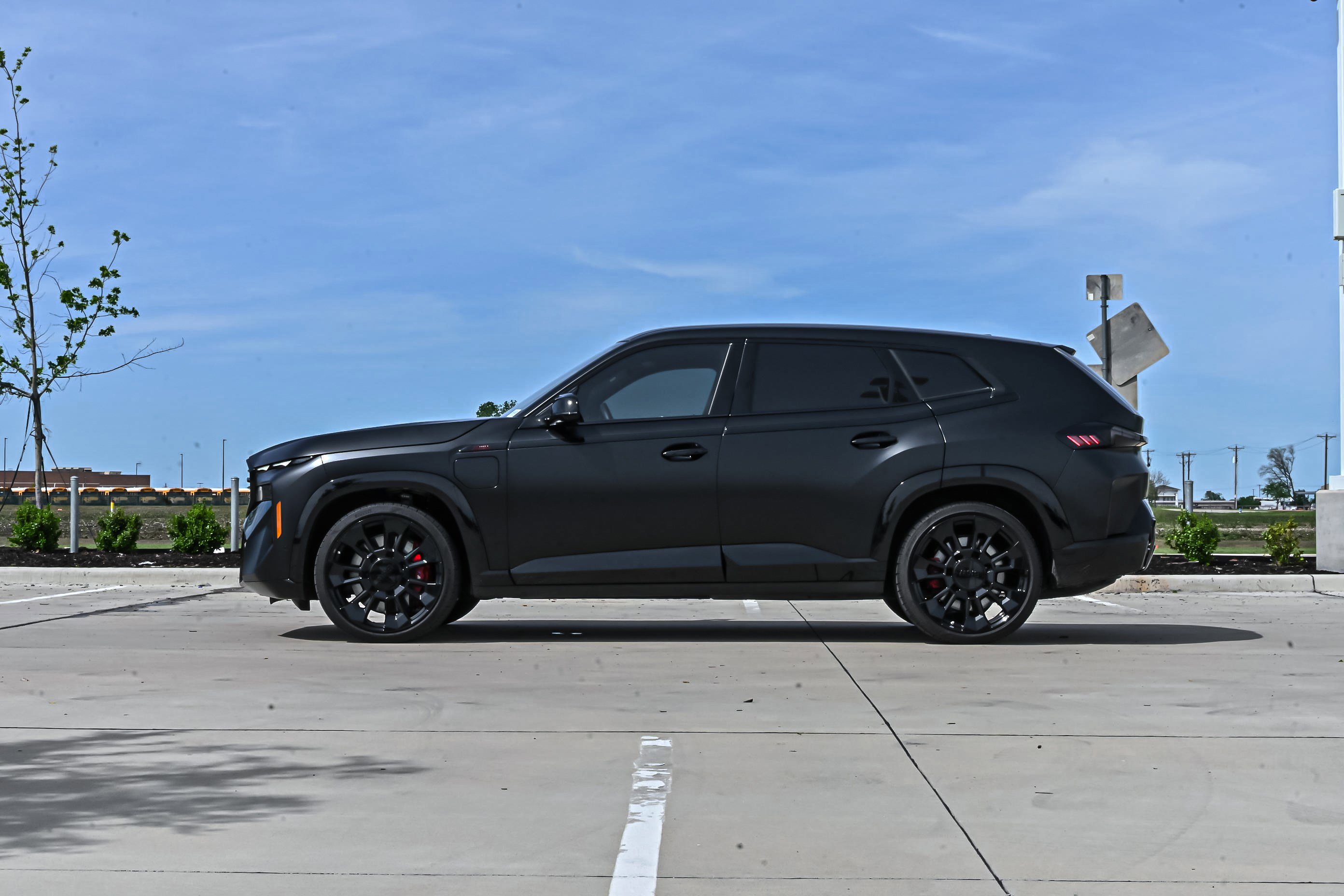 Used 2025 BMW XM Label Red image 6