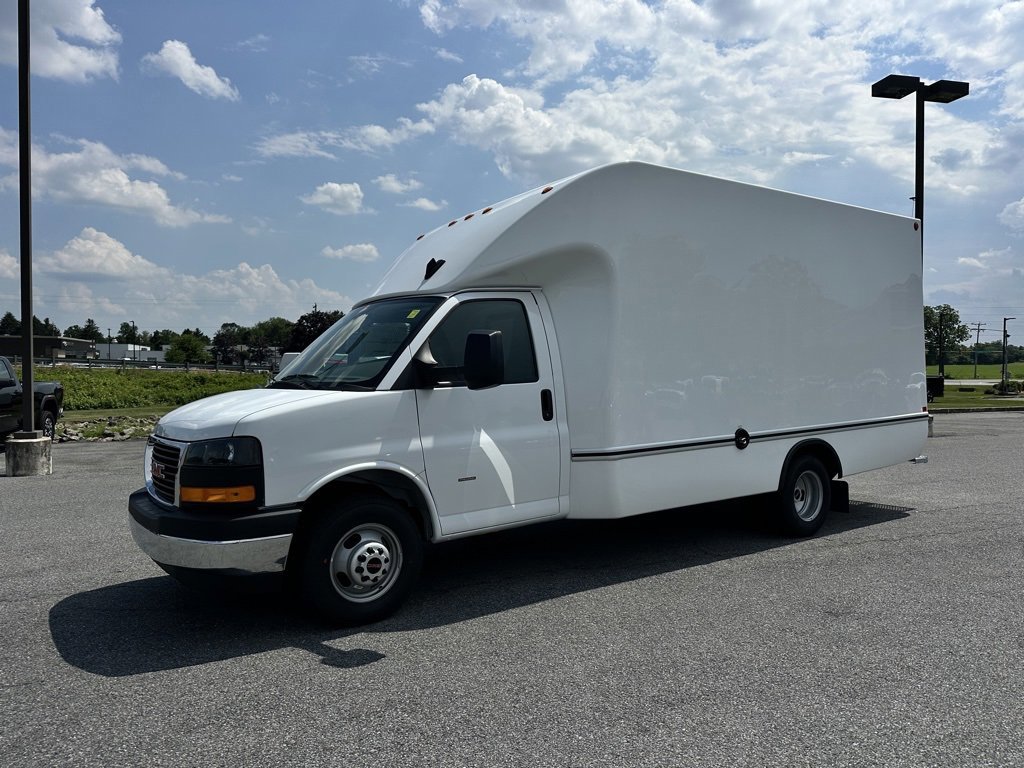New 2025 GMC Savana 3500 w/ Power Convenience Package image 2