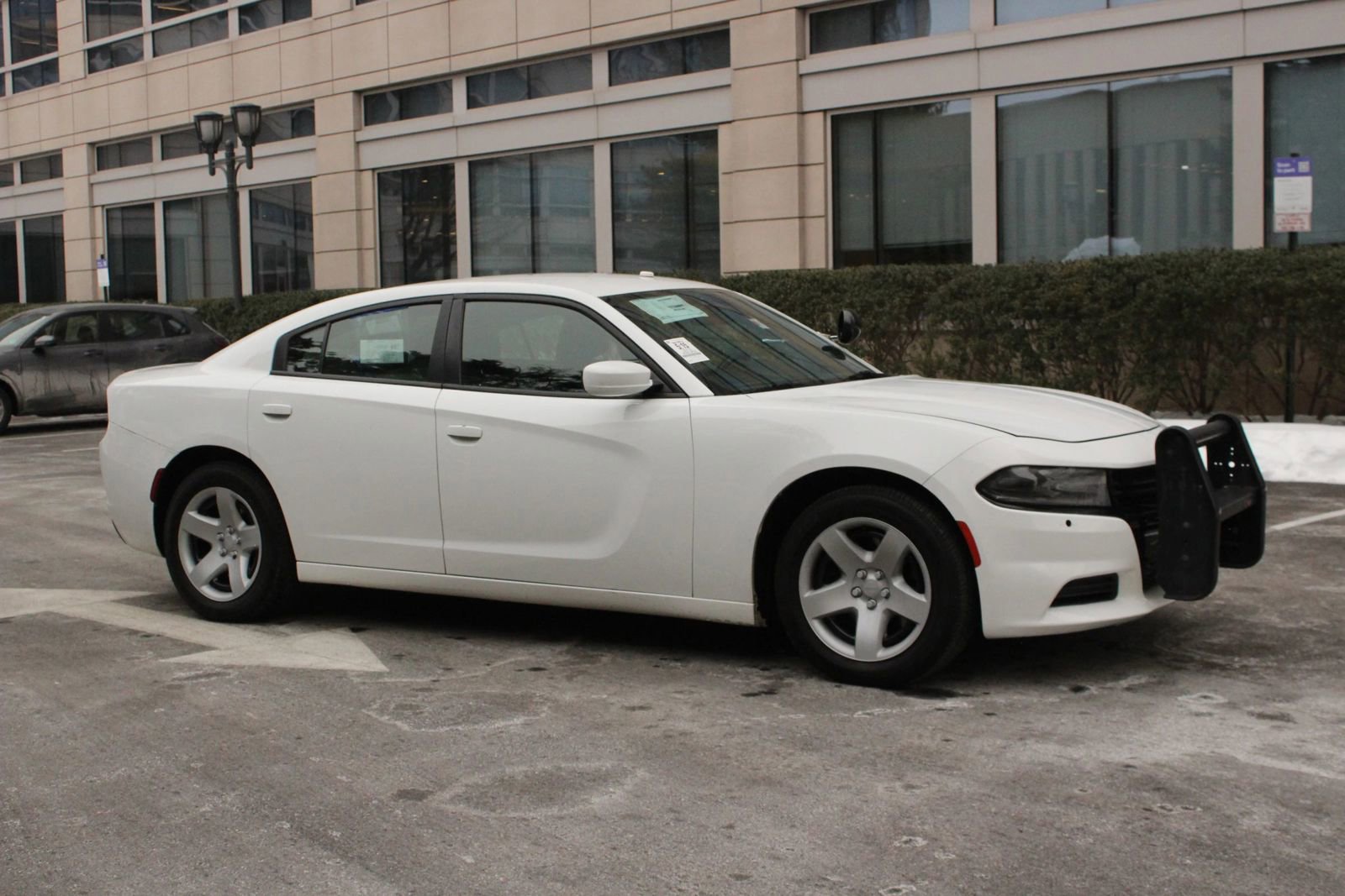 Used 2016 Dodge Charger Police RWD image 2