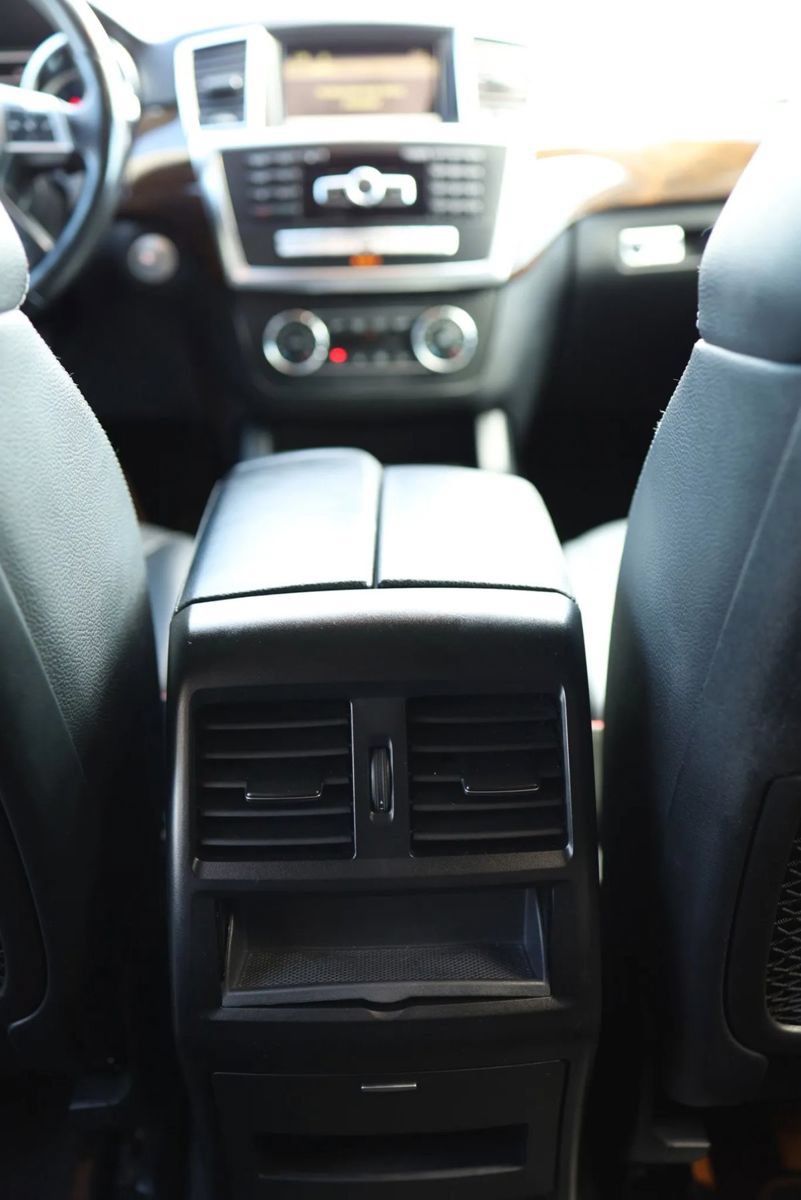 Used 2012 Mercedes-Benz ML 350 4MATIC image 36